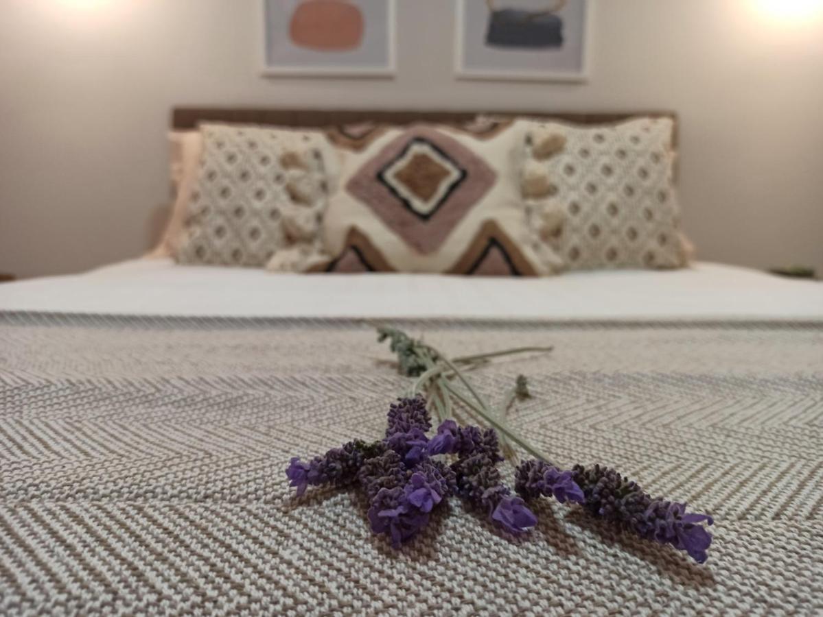 Stylish Ground Floor Maisonette Волос Экстерьер фото